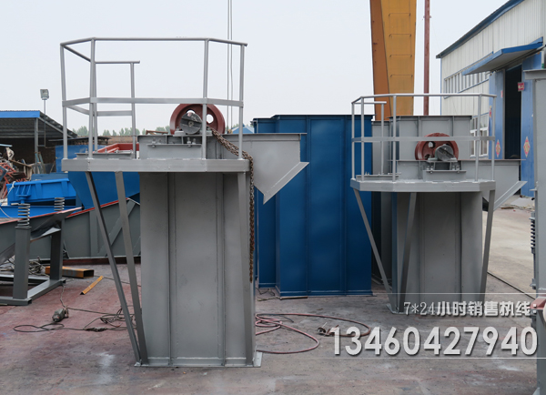 提升機(jī)圖片