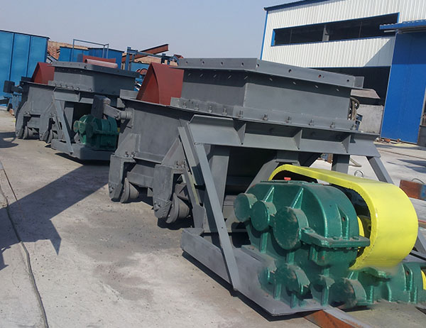 往復(fù)式、振動(dòng)式、板式喂料喂料機(jī)械對(duì)比比較